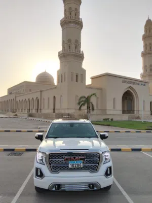 Used GMC Sierra in Al Batinah