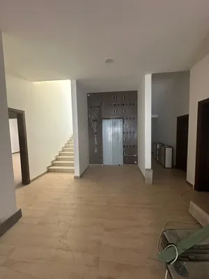 1 Bedroom . One Bathroom . 10 m22