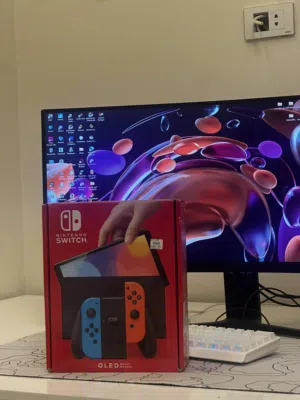 للبيع Nintendo Switch OLED بحالة ممتازة جدًا الجهاز نظيف وخالي من المشاكل
