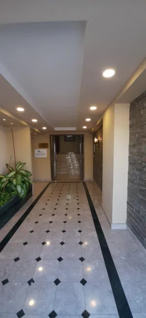شقق مكاتب تجارية للايجار ومساحات مفتوحة في الغبرة _Commercial office apartments for rent and open sp