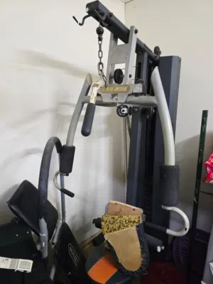 Weightlifting  machines