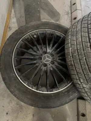 Original Mercedes-Benz GLC 2023 Wheel & Tire Set (4 Pieces)