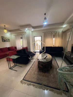 شقة / مفروشة / ارضية / مميزة / للايجار / 3 نوم / 450 / الجبيهة