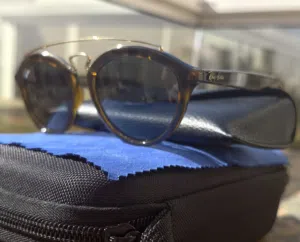 Ray-Ban round sunglasses with case - black
