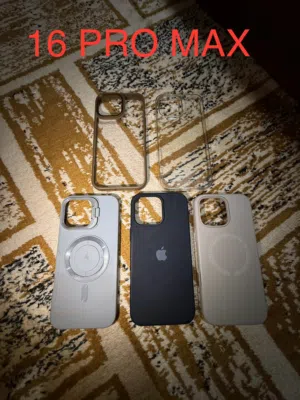 كفرات IPHONE مستعملات