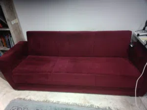 كنبه سرير للبيع العر 50 دينار الاتصال للجادين فقط