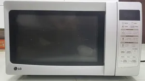 LG . 25 - 29 Liters . Used3