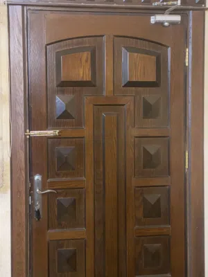 ابواب خشب خارجية مستعملة zan