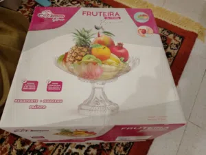 صحن زجاجي كبير