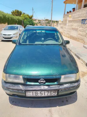 Used Opel Vectra Sedan 1995 with Panoramic Roof and Automatic Transmission
