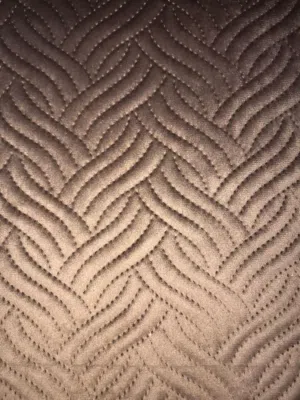 أقمشة  مخمل مطرز خامات ذات جودة عالية بألوان متعددة  لتنجيد الكنب والفرشات وتفصيل حسب الطلب