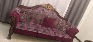 كنب تفصيل بحاله جيده للبيع