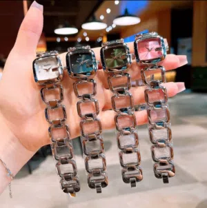 Luxury Ladies Branded Watches UAE Elegant Designer Timepieces Premium Gift.Free Delivery All UAE
