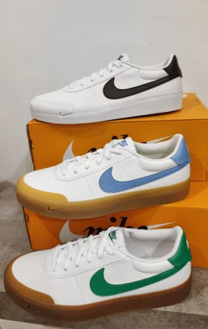 Nike Court Shot