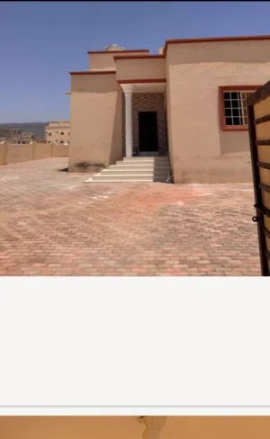 312 m2 4 Bedrooms Villa for Rent in Dhofar Salala