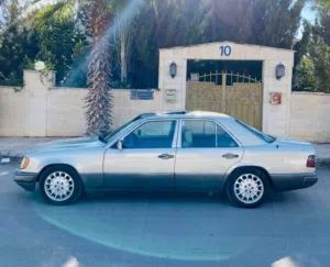 مرسيدس بطة w124 موديل 1990