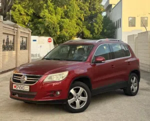 VOLKSWAGEN TIGUAN 2011 FULL OPTION - URGENT SALE