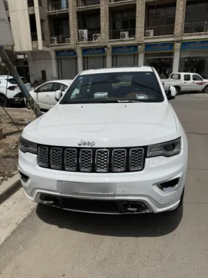 جيب اوڤر لاند فول 3 شاشات-2021 ابيض