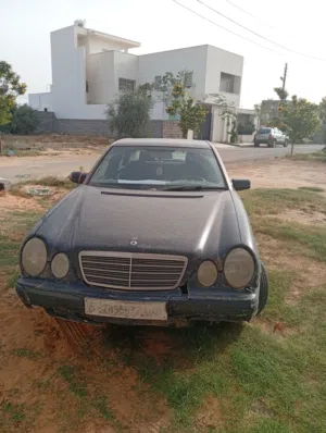 Used Mercedes Benz E-Class in Tripoli