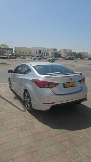 للبيع   هيونداي  خليجي  وكالة بهوان  فل أوبشن  بدون حوادث