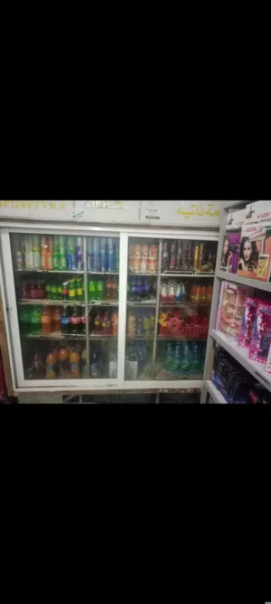 ثلاجة خدمة ذاتية للبيع