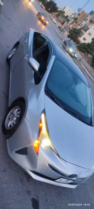 Used Toyota Prius in Zarqa