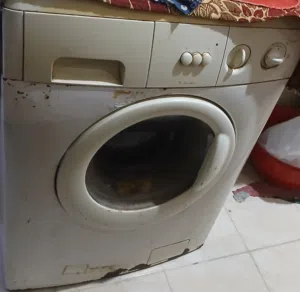 2 غسالة واحدة اتوماتيك وواحدة فوق اتوماتيك