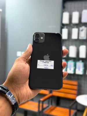 iPhone 11-128 GB All excellent condition device