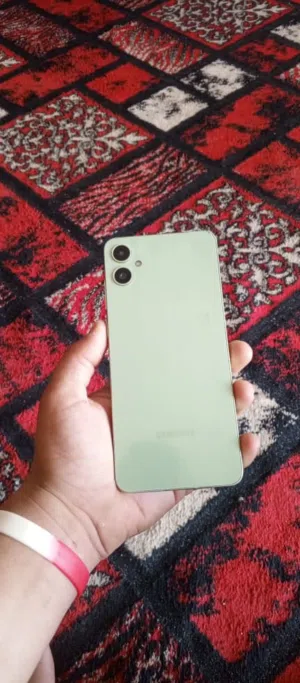 سامسونج جلاكسي A05 حاجه نضيفه اقرى الوصف استعمال شهر فقط نسائي وتفضل