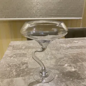 Elegant Grande Martini Glass Vase – 16 Sculptural Clear Glass Centerpiece For sale