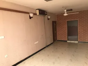 90 m2 2 Bedrooms Apartments for Rent in Baghdad Mansour