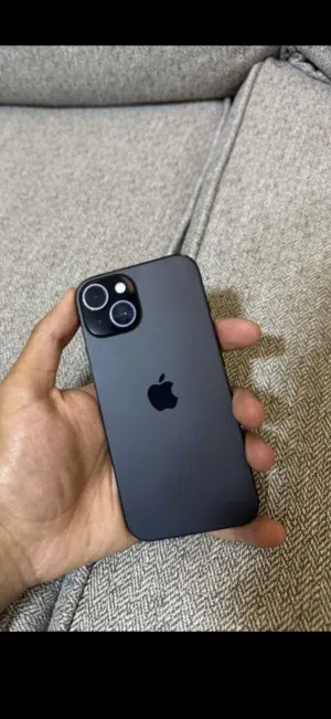 Apple iPhone 15 128 GB in Al Karak