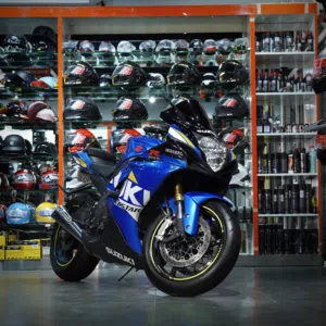 Suzuki GSXR 750