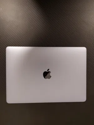 ماك بوك برو ام 1 نظيف Macbook pro M1 على السوم