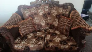 طقم كنب تفصيل خشب زان