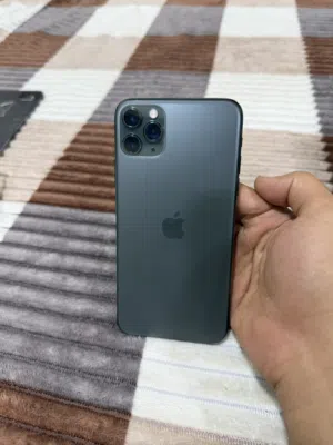 Apple iPhone 11 Pro Max 256 GB in Basra