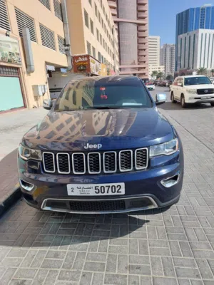 Used Jeep Grand Cherokee in Ajman