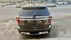 Ford Explorer Platinum