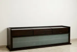خزانة عرض لغرفة الطعام (Dining Room Showcase / Credenza) ، وحدة تخزين وتقديم