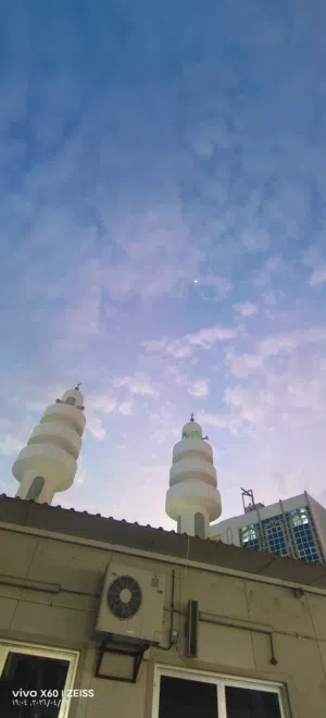فرصة استثمارية مميزة – محل مناسب لمطعم للإيجار محل بموقع حيوي في بين الجسرين، يبعد حوالي 500 متر
