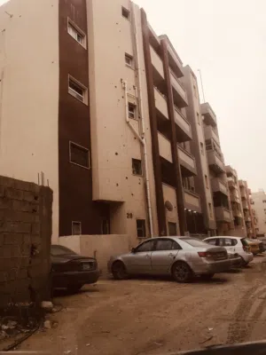 شقه نص تشطيب للبيع