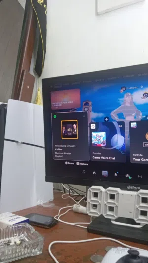 Ps5 digital used-like new