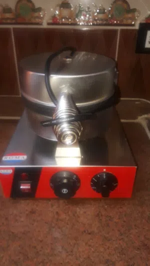 مكنة وافل بحالة الزيرو