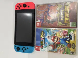 negotiable comes with 3 games Nintendo switch 1 LCD