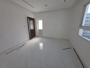 ‏٢ غرفتا نوم ‏.‏ ٣ حمّامات ‏.‏ 105 م٢‏2