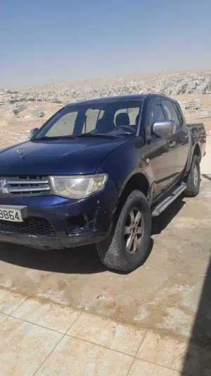 بكب L200 ميتسوبيشي