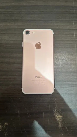 Apple Iphone 7 128GB (NEGOTIABLE)