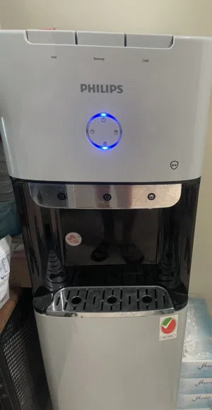 •	Philips Water Dispenser Hot & Cold – Excellent Condition