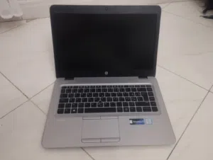 HP Elitebook i5 6th - ram 12 gb - ssd256