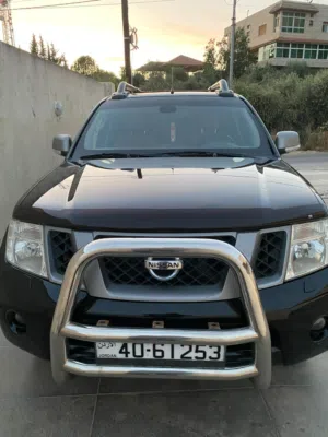 بكم نيسان نافارا موديل 2015